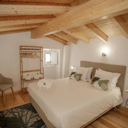 Couette-café Patio House