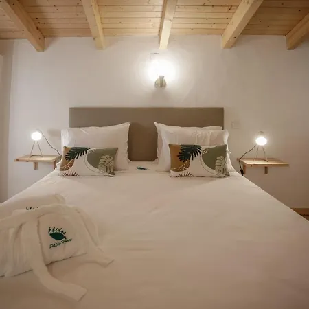 Patio House 4* Obidos