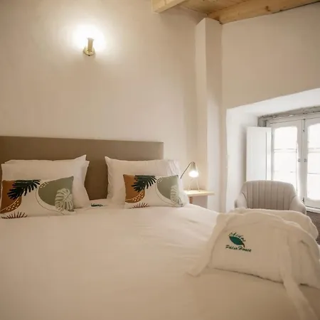 Patio House Couette-café