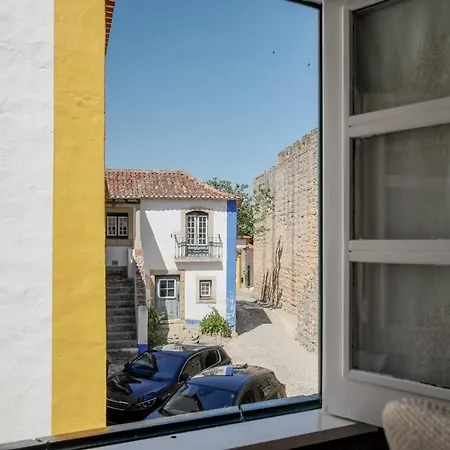 فندق مبيت وإفطار Patio House Óbidos