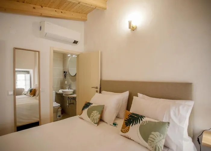 Patio House 오비도스