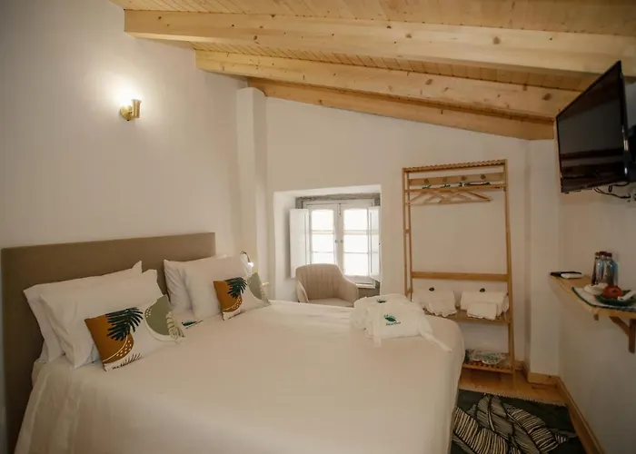 Oda ve Kahvaltı Patio House Óbidos